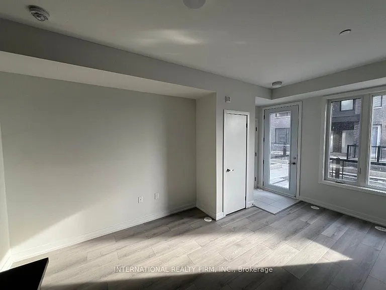 3421 Ridgeway Dr #10 — Photo 4
