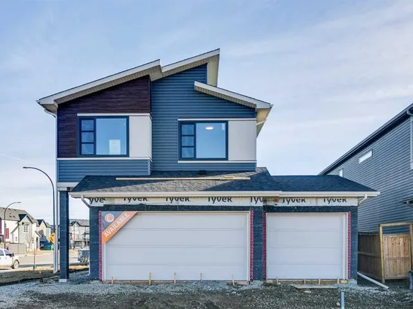 572 N Belmont Heath SW, Calgary, AB T0L 0X0