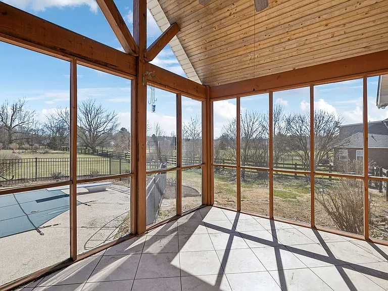 4115 Jensome Ln — Photo 36