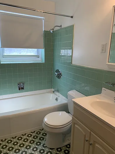 7 Harris Cir #6 — Photo 4