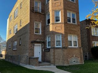 8142 Kilpatrick Ave APT 2, Skokie, IL 60076