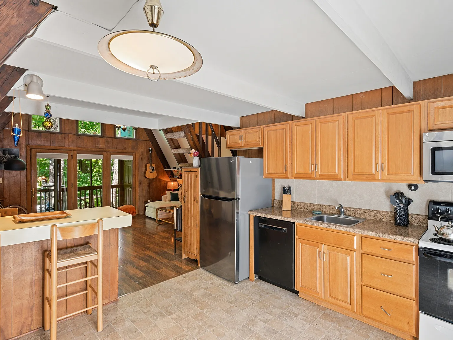 1 bed, 719 sqft, $1,600 — Photo 3