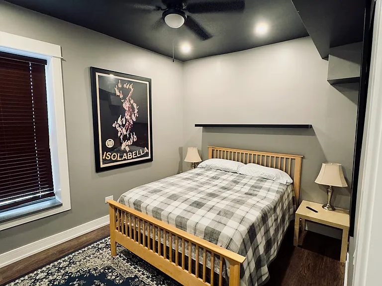 1428 S Central Park Ave #3 — Photo 17