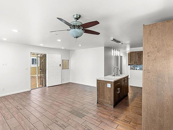 4th image of 402 63rd St Space 62