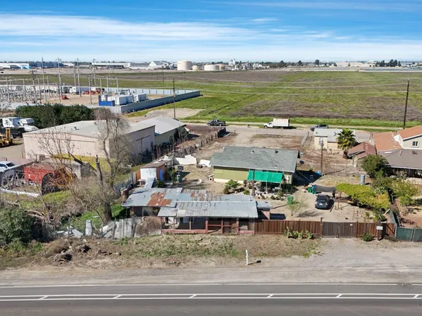 3133 Yosemite Ave, Lathrop, CA 95330