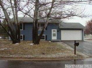 15122 Dunbar Ct, Apple Valley, MN 55124