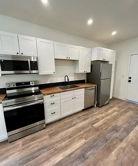 530 Water St #W — Photo 4