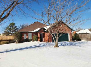 2302 NE 35th St, Lawton, OK 73507