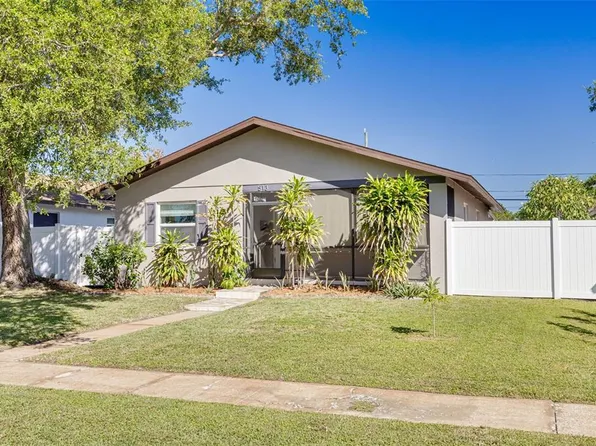 513 89th Ave N, Saint Petersburg, FL 33702