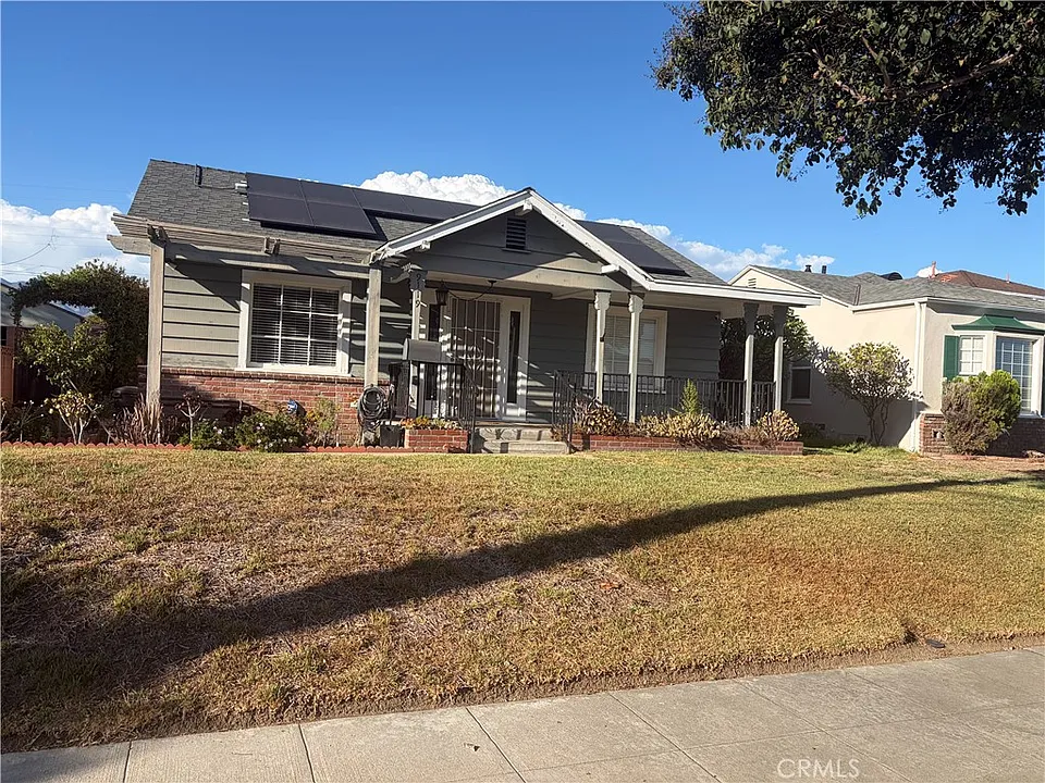 9119 Hermosa Dr