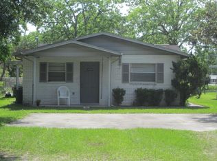 4916 9th St, Zephyrhills, FL 33542