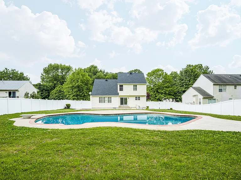64 River View Dr — Photo 33