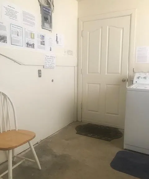 Entrance door.
