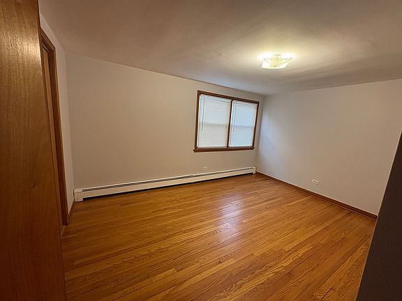 3rd image of 5204 N Potawatomie Ave #1E