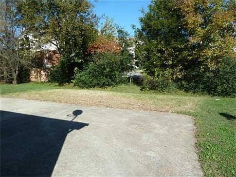 2nd image of 1563 Center Pointe Dr