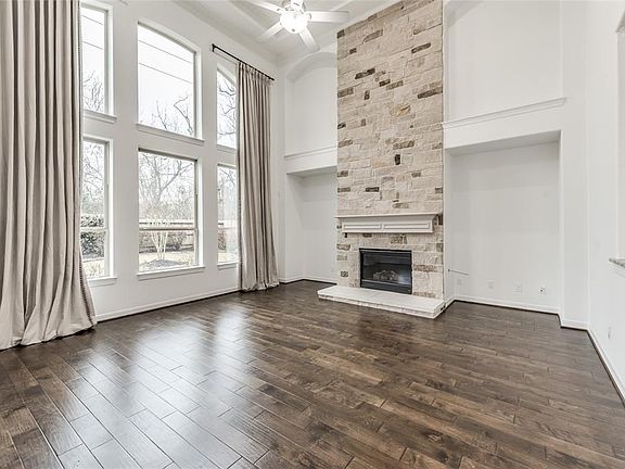 3rd image of 91 Marino Dr