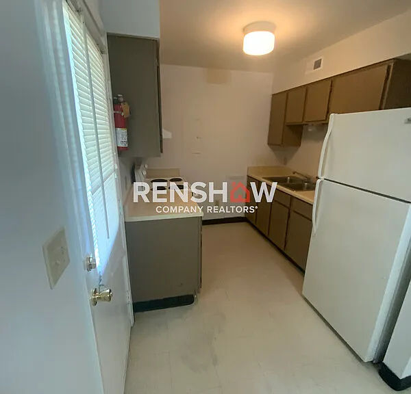 142 Harrison Rd #18 — Photo 5