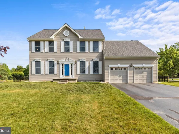 15 Shadow Dr, West Windsor, NJ 08550