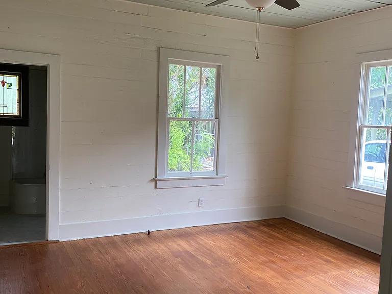 615 Lafayette St — Photo 22