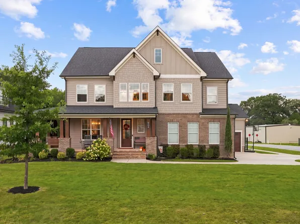904 Shiloh Hills Dr, Fuquay Varina, NC 27526