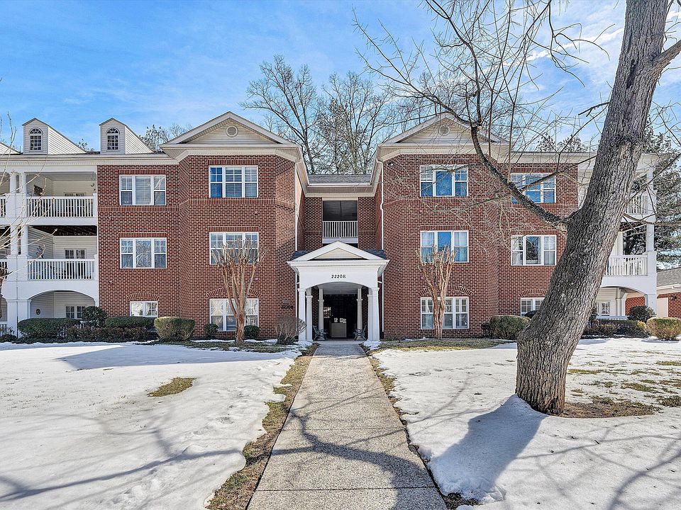 1st image of 2220 Carolina Ave SW #105B