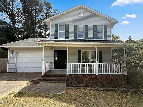 5th image of 3512 Gables Dr