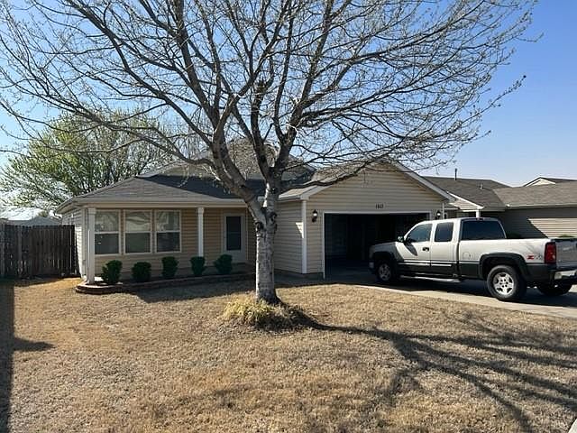 1st image of 1517 Eagle Dr