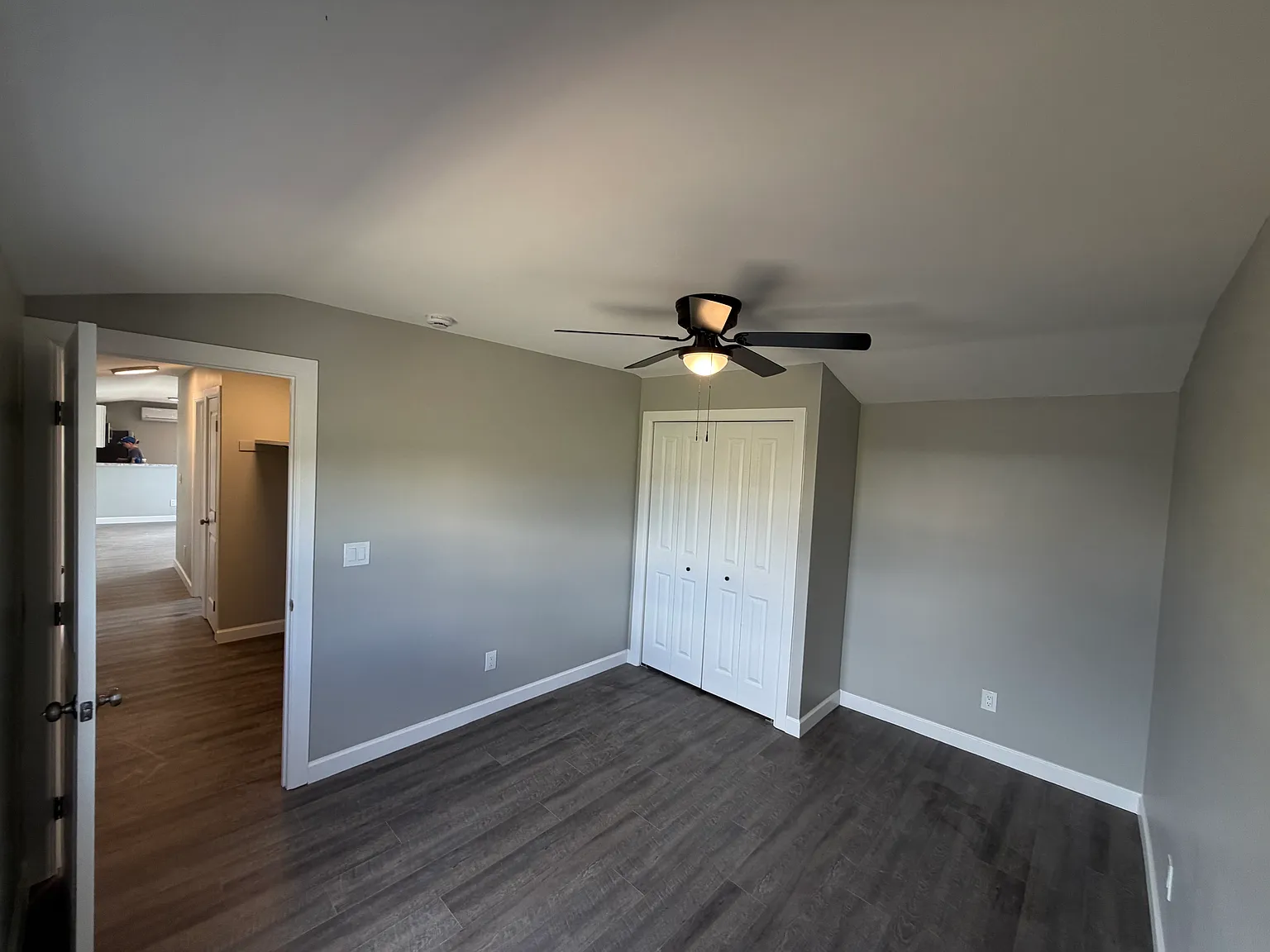 2 bed, 880 sqft, $1,500 — Photo 3