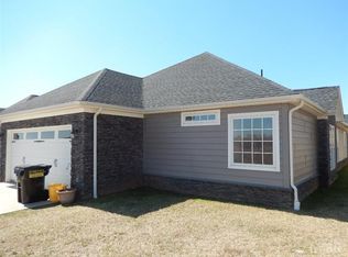 1112 Helmsdale Dr, Forest, VA 24551