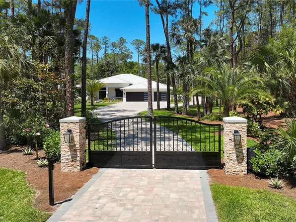 5301 Tamarind Ridge DR, NAPLES, FL 34119