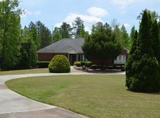 210 Tabor Forest Dr, Oxford, GA 30054
