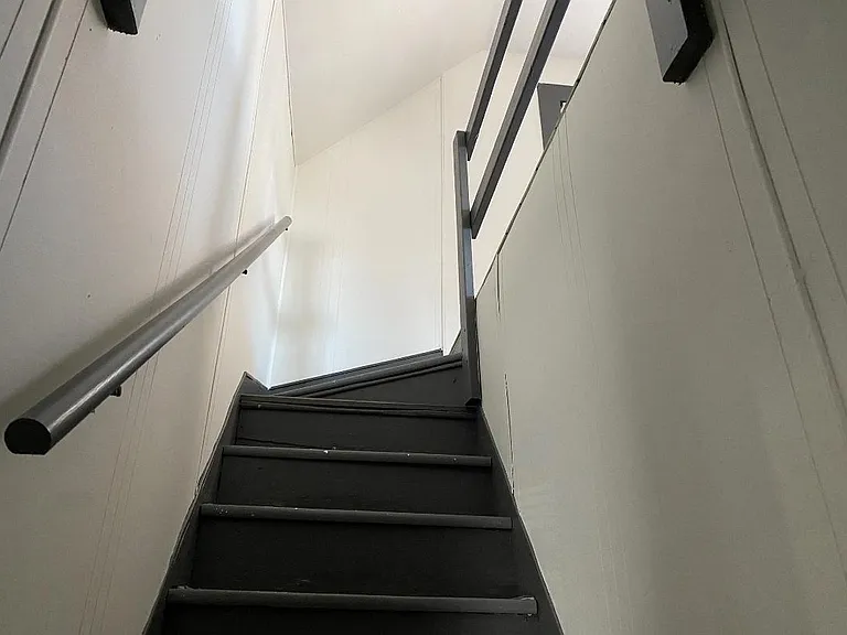 1424 E Broadway St — Photo 14
