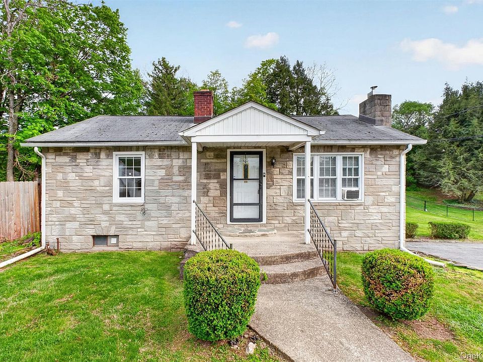 1st image of 17 Holt Road
