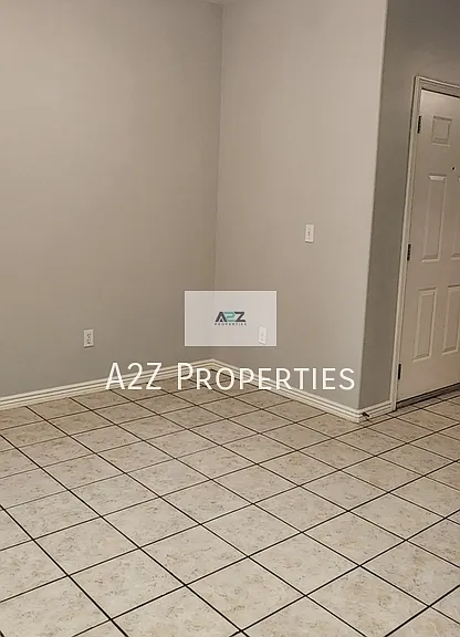504 N Seven Peaks Blvd #1 — Photo 12