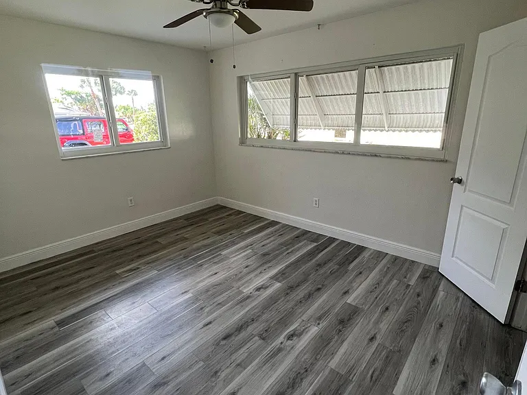 4306 Palm Tree Blvd — Photo 12