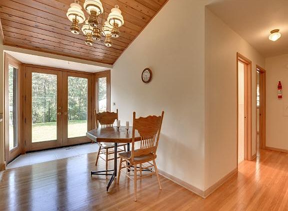 5th image of 6133 Edgewood Ave