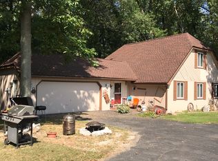 3693 N Country Wood Rd, Terre Haute, IN 47805