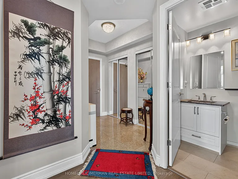 9090 Yonge St #1010 — Photo 22