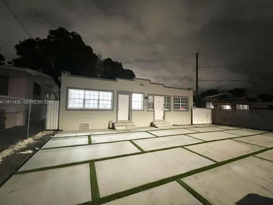 1st image of 1237 NW 33rd Ave