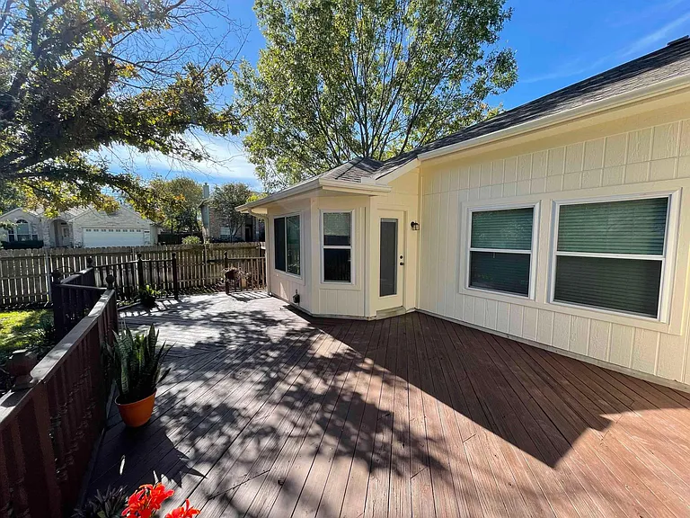16901 Abyssinian Ln — Photo 11