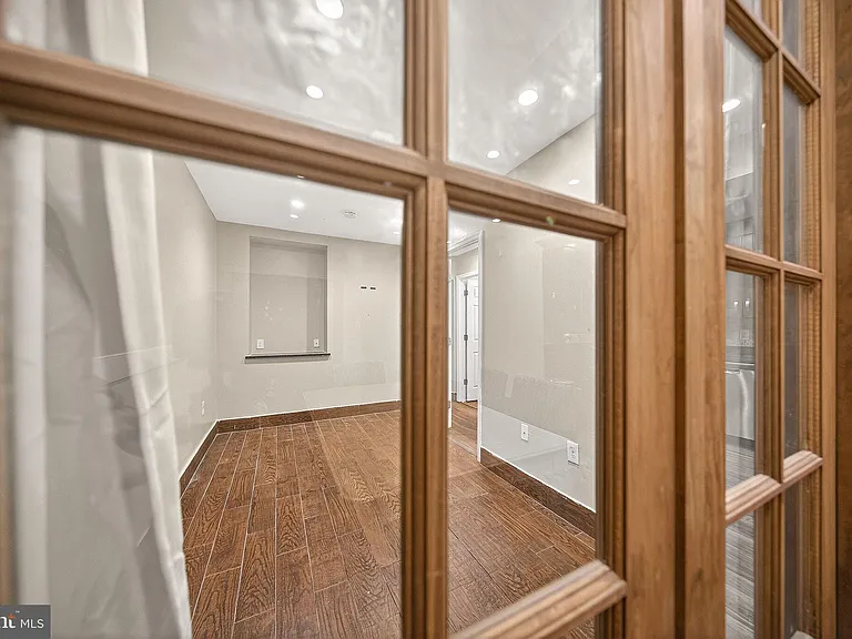 817 6th St NW #B — Photo 20