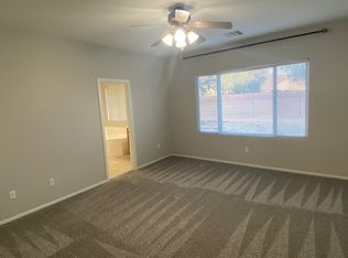 7234 Platinum Creek St, Las Vegas, NV 89131