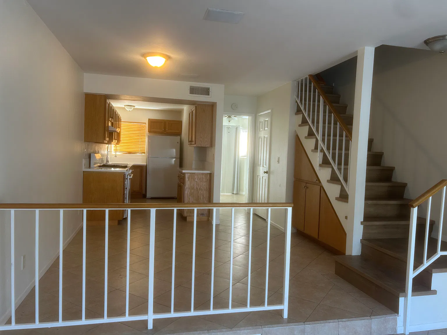 2 bed, 1217 sqft, $2,900 — Photo 2
