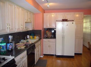 215 Greenwood Dr, Millington, NJ 07946