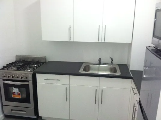 Rented by New York City Apartments | media 73