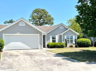 402 Endicott Ct, Wilmington, NC 28411