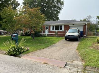 809 Iowa St, Sellersburg, IN 47172