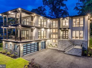 6884 Churchill Rd, Mc Lean, VA 22101