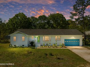 406 W Blackbeard Rd, Wilmington, NC 28409