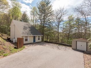 37 Cat Creek Est, Franklin, NC 28734